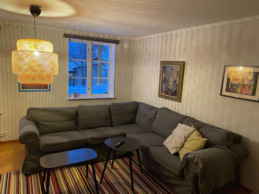 Egen Laegenhet Pa Soedermalm Naera Centrum Sundsvall Luaran gambar